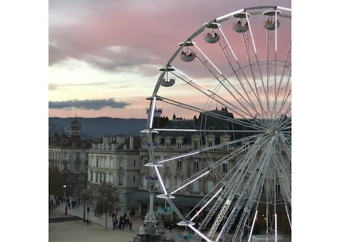 Hyper Centre De - 45 * Valence (Drome)